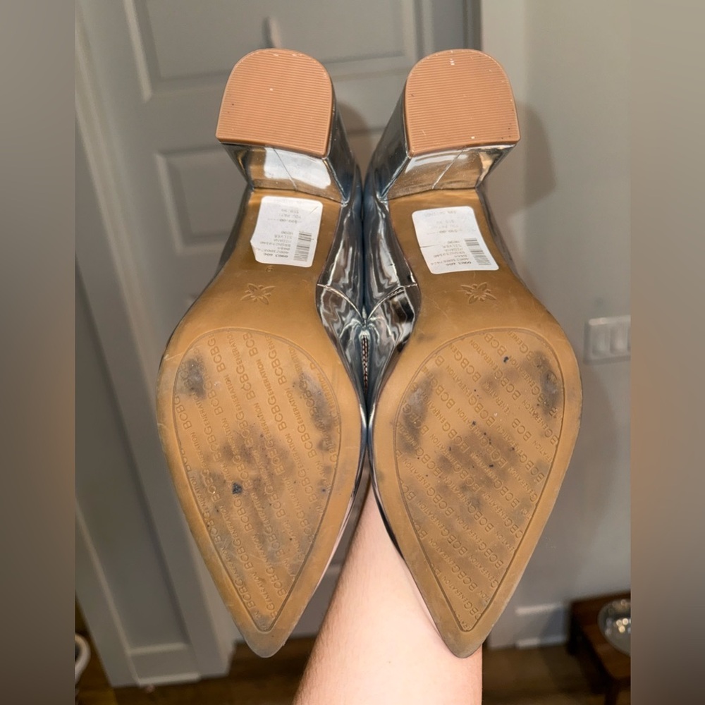 Silver Bcbgeneration Pointed Toe Pump-Midana Size… - image 5